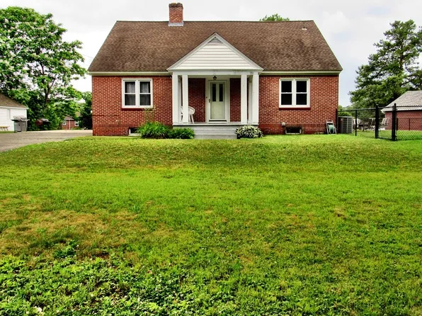 2340 Main St, Three Rivers, MA 01080