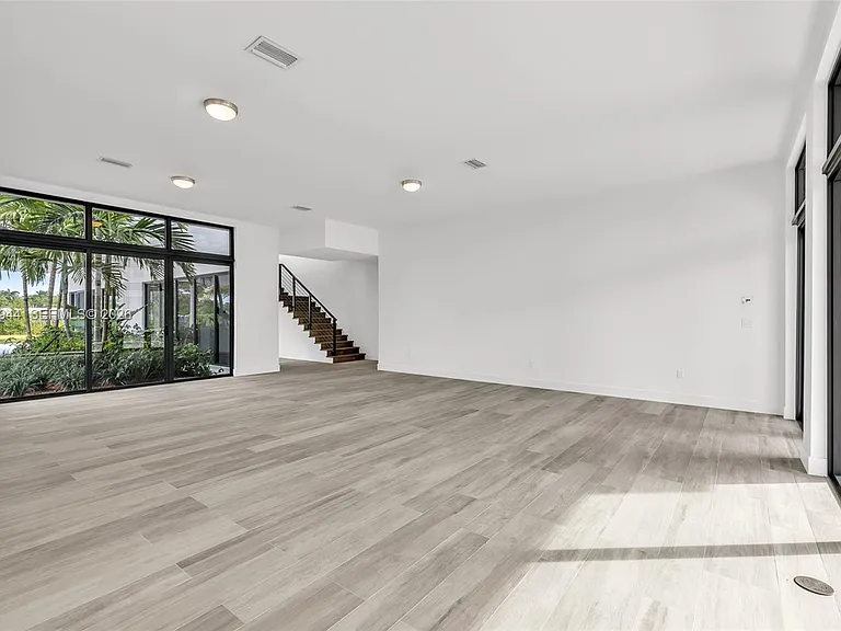 16699 N Botaniko Dr N — Photo 14