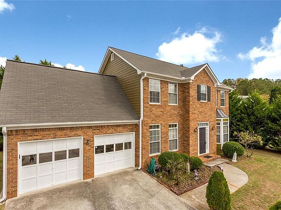 3rd image of 635 Harbor Point Ct