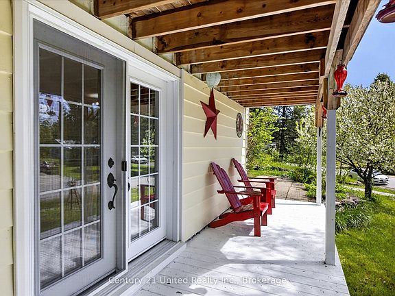 4th image of 216 Alpine Lake Rd