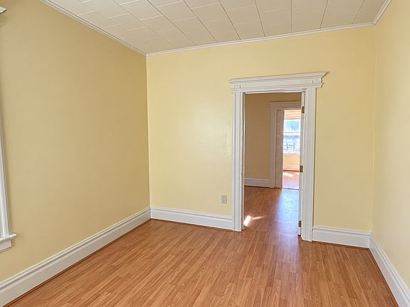 4th image of 760 Harrison Ave APT 6