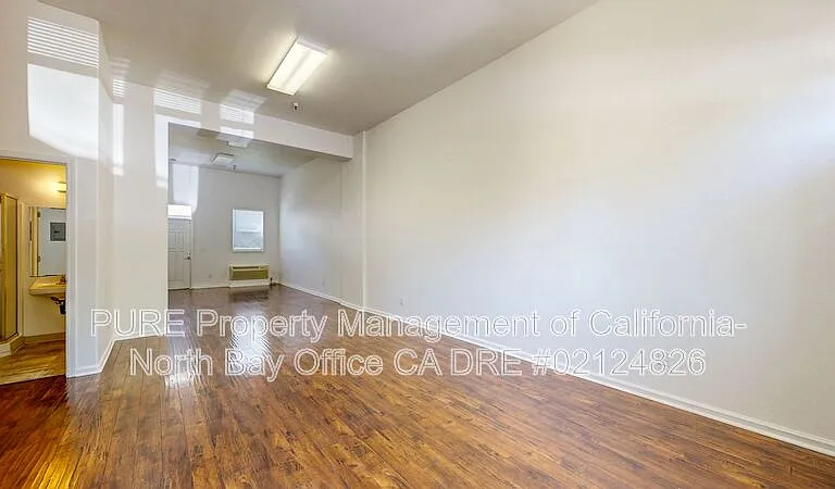 154 Railroad Ave #B — Photo 39