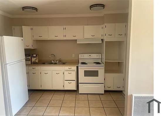 708 Maysville Rd NE #2 — Photo 6