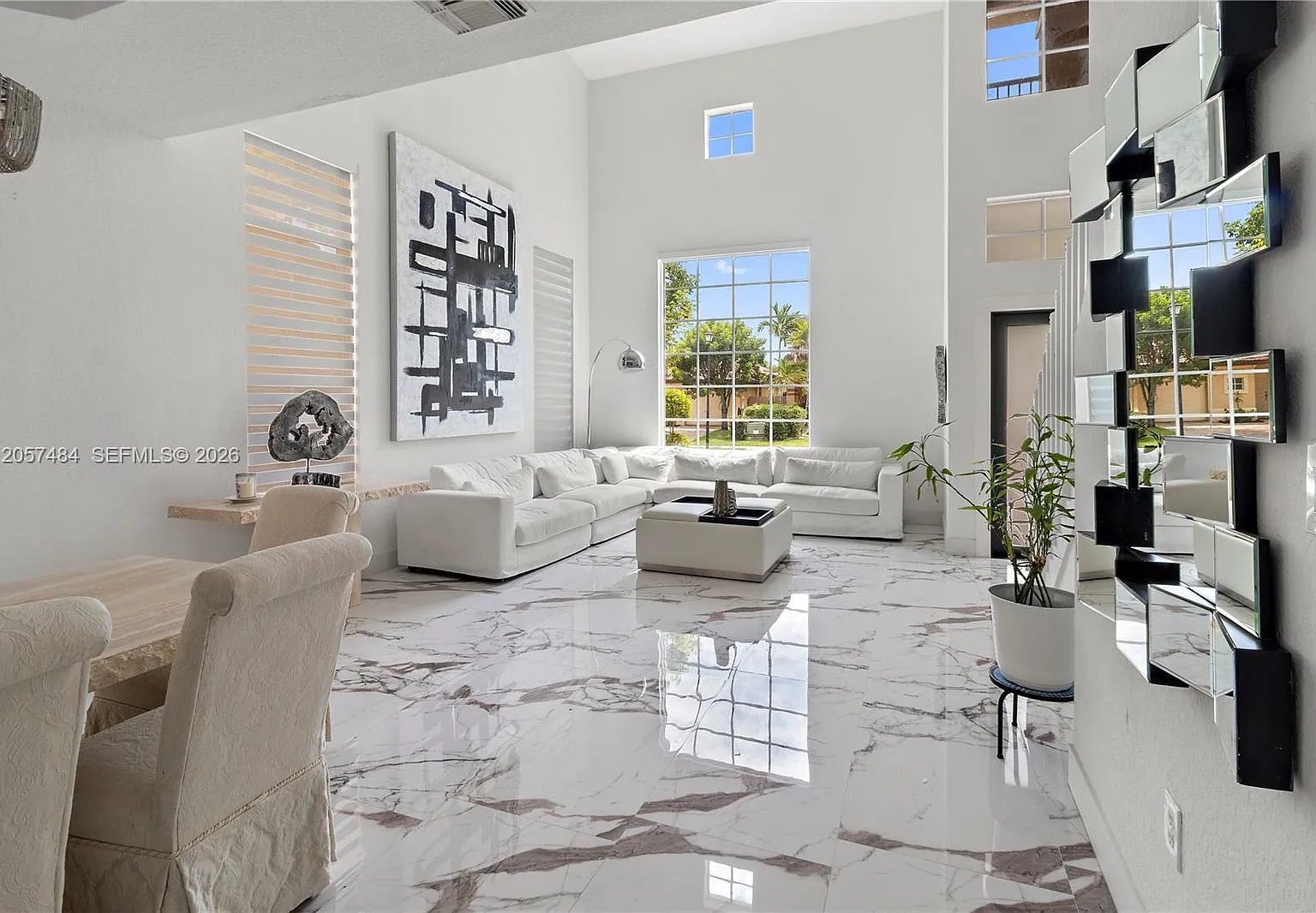5 bed, 2869 sqft, $4,800 — Photo 4