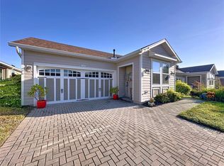 373 Alcove Dr, Groveland, FL 34736