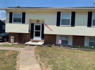 221 Juniper Dr, Glen Burnie, MD 21060