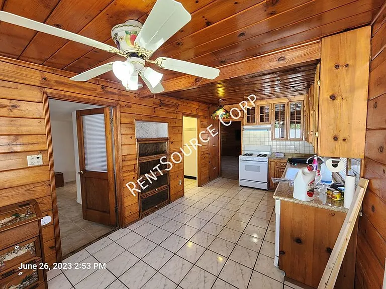 4842 W Avenue M4 — Photo 7