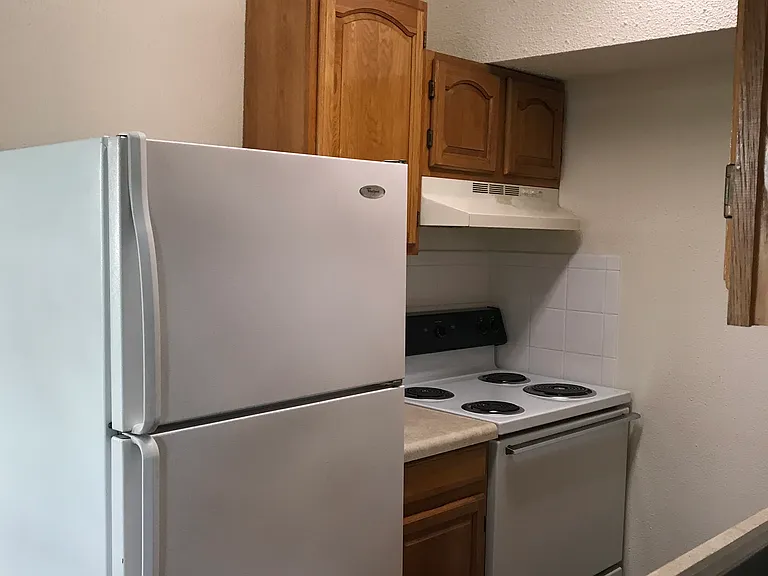 483 W Ocean View Ave #A — Photo 10