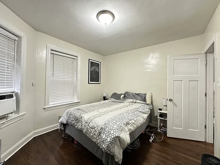 3839 N Greenview Ave #W2 — Photo 18