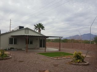 1092 N Constitution Dr, Tucson, AZ 85748