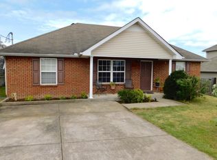 1318 Tonya Dr, La Vergne, TN 37086