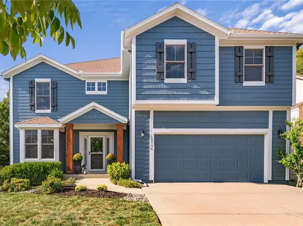 13736 W 157th Ter, Olathe, KS 66062