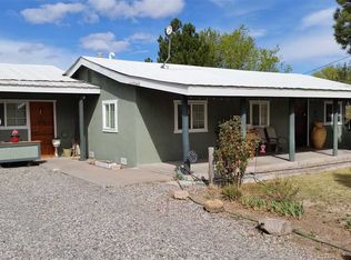31 Shady Ln, Espanola, NM 87532