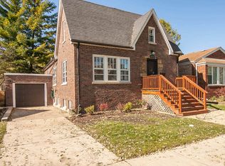 12224 Ann St, Blue Island, IL 60406