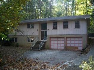 3629 Victoria Dr, East Pt, GA 30344