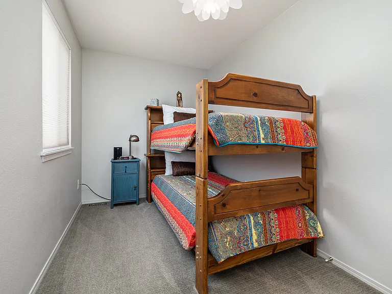 3071 W Breneman St — Photo 33