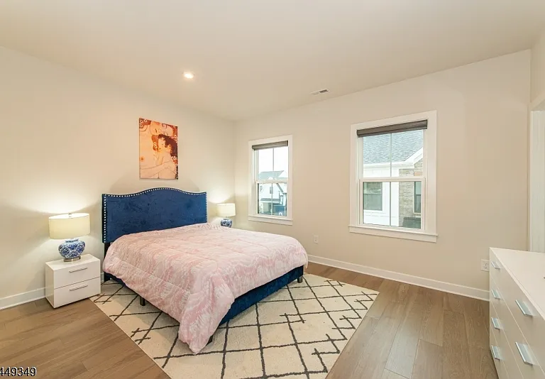 24 Willow Ln — Photo 8