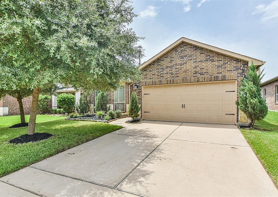 1st image of 8715 Adrienne Dr