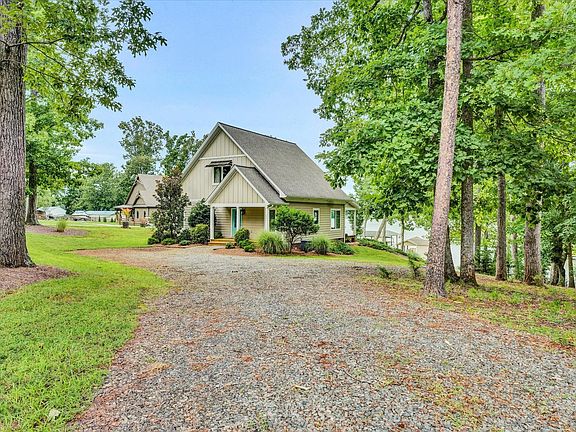 2nd image of 220 Big Cove Dr