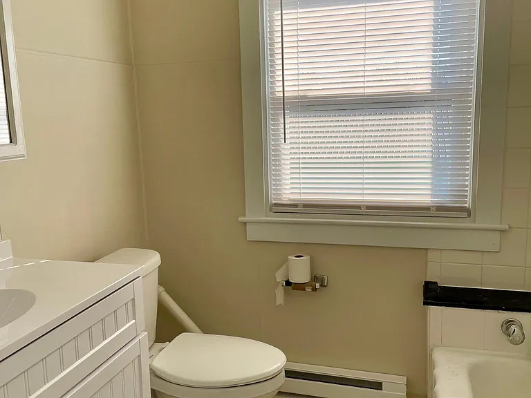 511 Washington Ave #2 — Photo 7