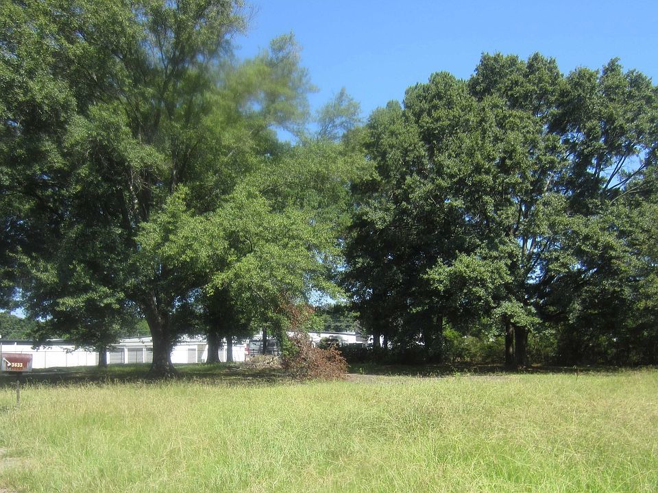 Commercial Land / Flowood Dr