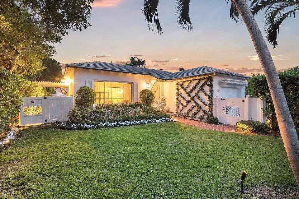 3 bed, 3.5 bath, 1873 sqft, $45,000 — Photo 2