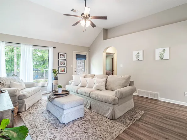 5125 Oliver Grove Ln, Arlington, TN 38002