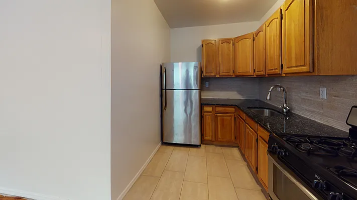 Rented by Evergreen Realty & Investments | media 33