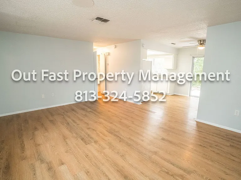 1273 Sylvia Ave — Photo 15