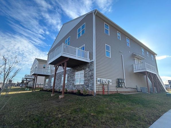 3876 Ridge Pike