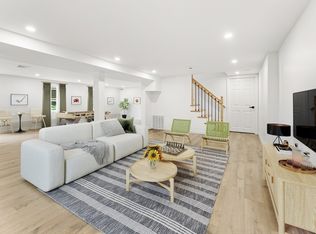 3 Stetson Cir, Walpole, MA 02081