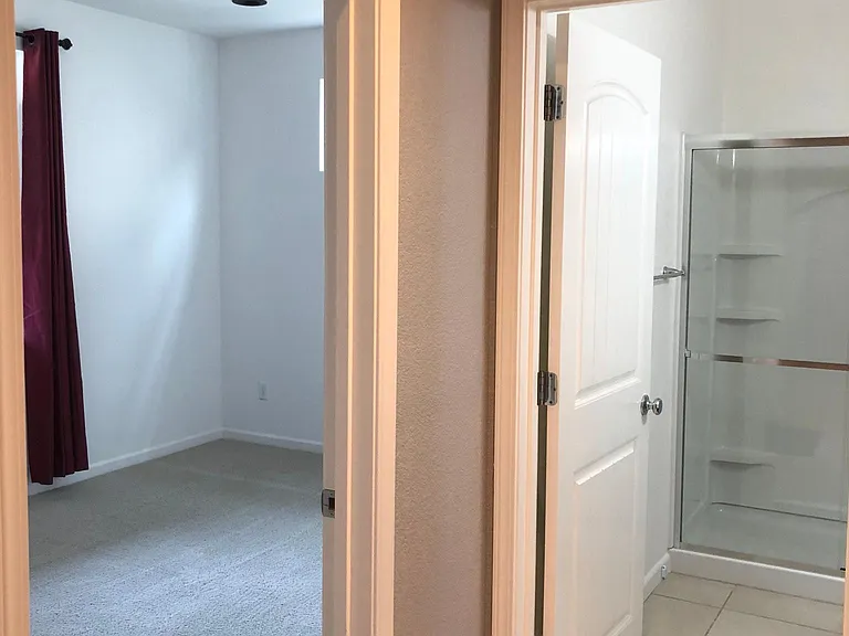 22799 Filbert St — Photo 34