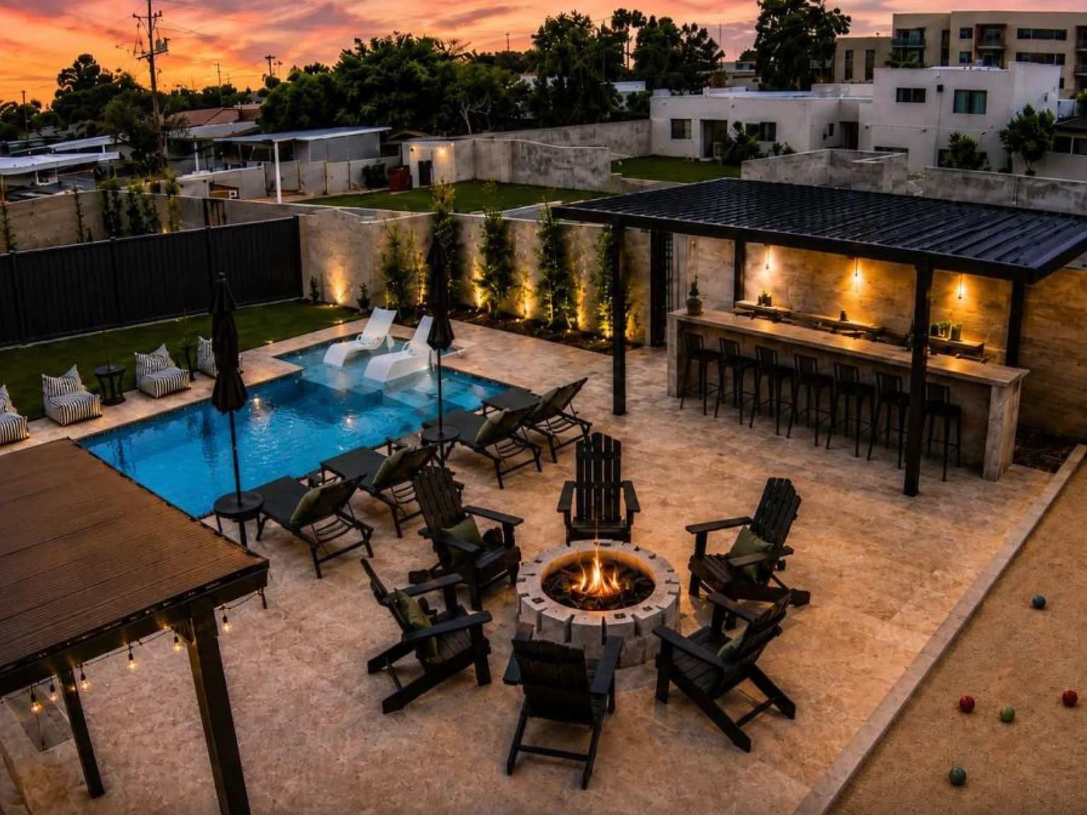 6 bed, 4000 sqft, $10,995 — Photo 1
