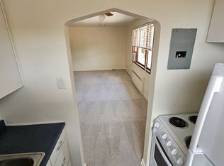 416 Washington Ave #3, Bridgeville, PA