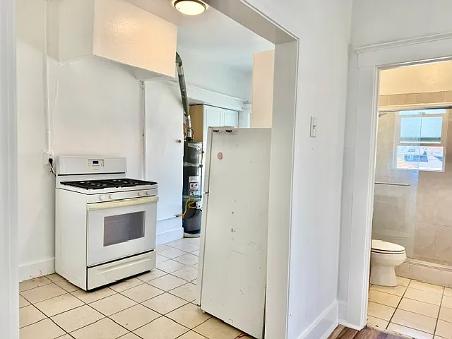 1 bed, 450 sqft, $1,795 — Photo 4