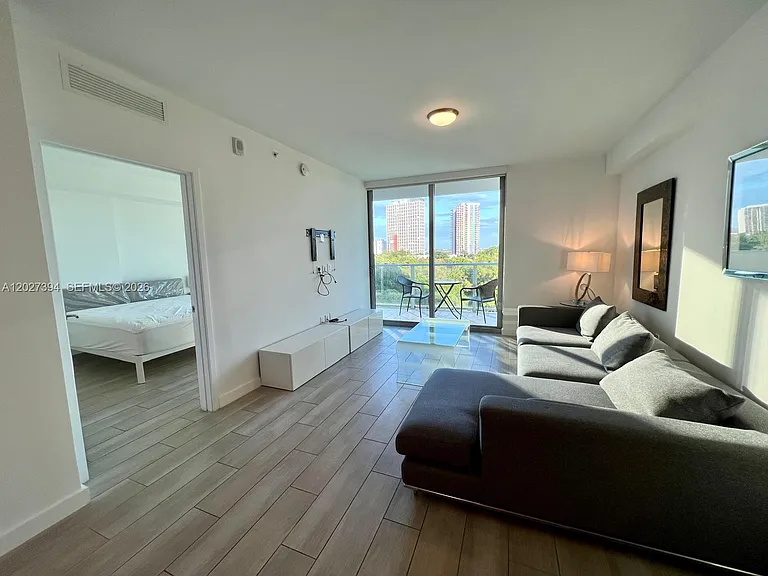 1600 SW 1st Ave #705 — Photo 15
