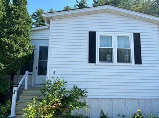 8 Jefferson Way, Carver, MA 02330