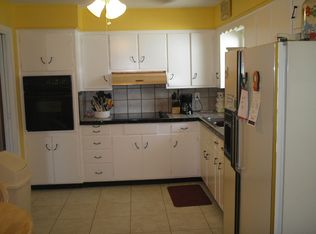 3533 Winchester Rd, Saint Matthews, KY 40207