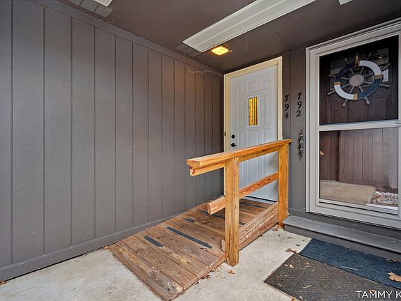 3rd image of 794 Brook Village Ct