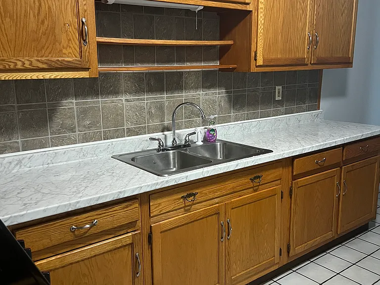 28 Rapalus St #C — Photo 4