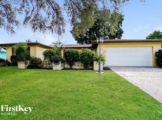 1320 SE 44th St, Cape Coral, FL 33904
