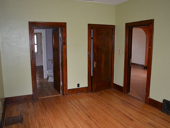 5th image of 1306 24th St