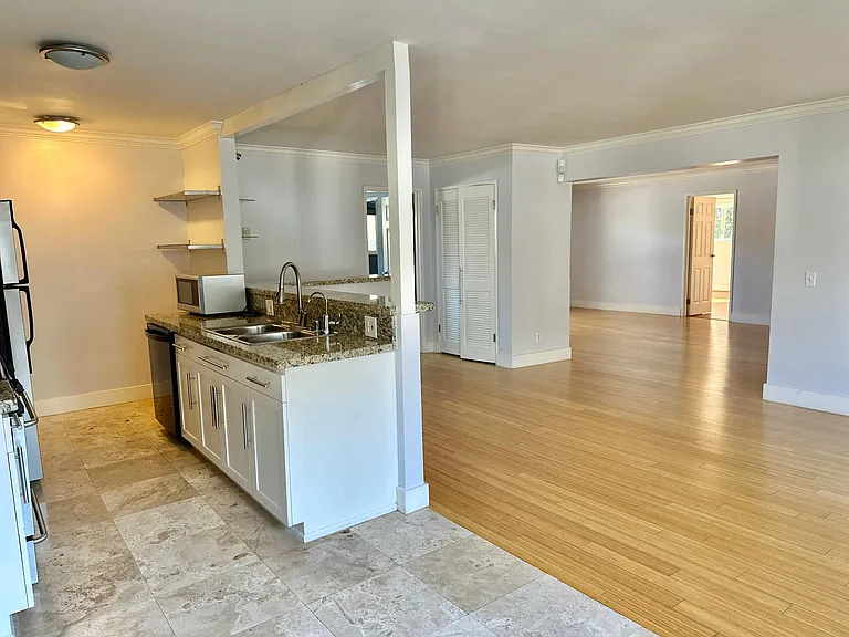 2884 Sawtelle Blvd #113 — Photo 8