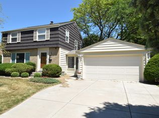 5350 N Navajo Ave, Glendale, WI
