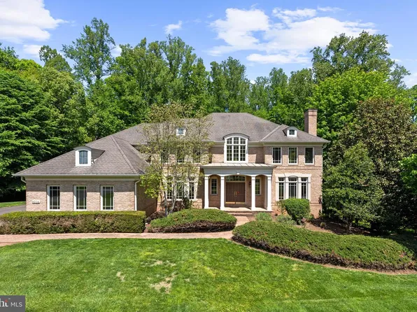 9304 Fitz Folly Dr, Great Falls, VA 22066