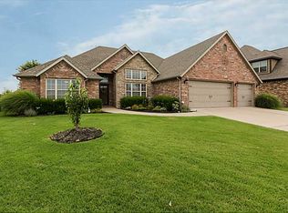 5503 S 65th St, Rogers, AR 72758