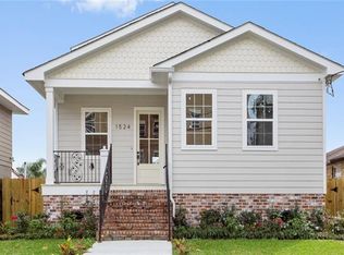 1524 Westbrook Dr, New Orleans, LA 70122