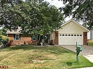 4151 Stafford Place Ct, Saint Charles, MO 63304
