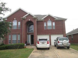 9118 N Ferndale Place Dr, Houston, TX 77064