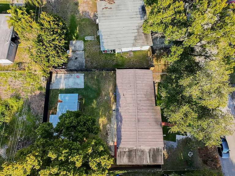352 Johnston St — Photo 26